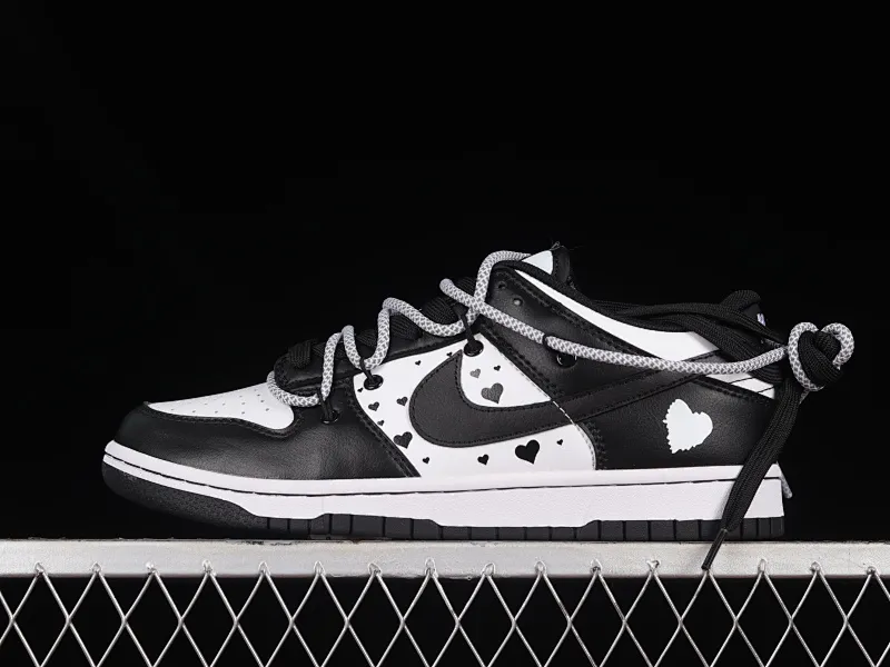 All Categories Nk SB Dunk Series Nk SB Dunk Low Low-top Sneakers Nk Dunk Low Black and White Red Panda Valentine's Day Customized Deconstructed Strap Casual Sneakers DD1503-106